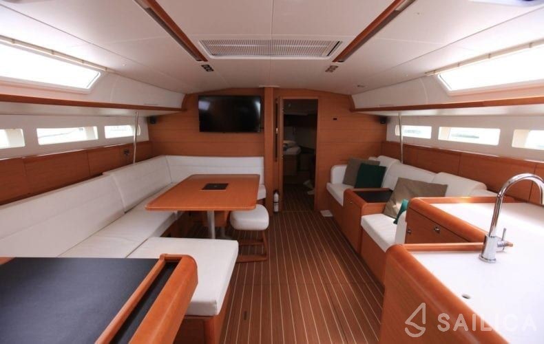 Sun Odyssey 51 - Yacht Charter Sailica
