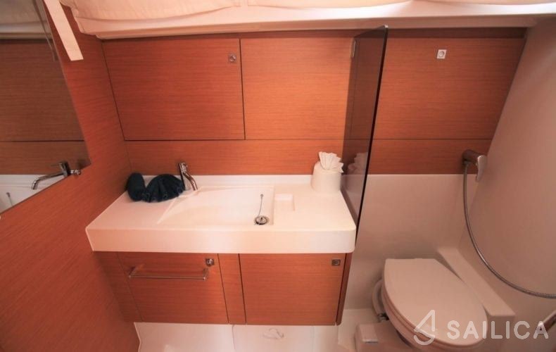 Sun Odyssey 51 - Yacht Charter Sailica