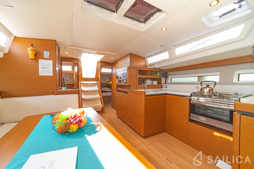 Sun Odyssey 490 - Yacht Charter Sailica