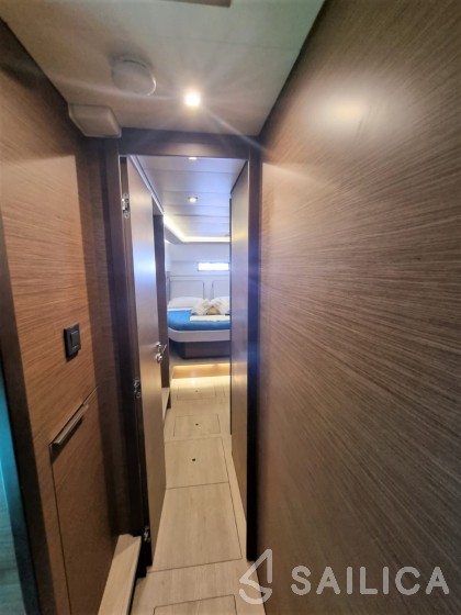 Lagoon 46  - Yacht Charter Sailica