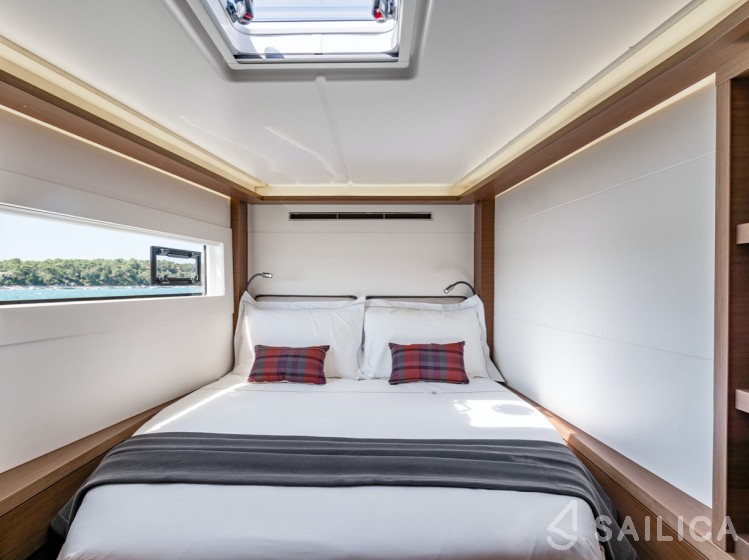 Lagoon 46  - Yacht Charter Sailica