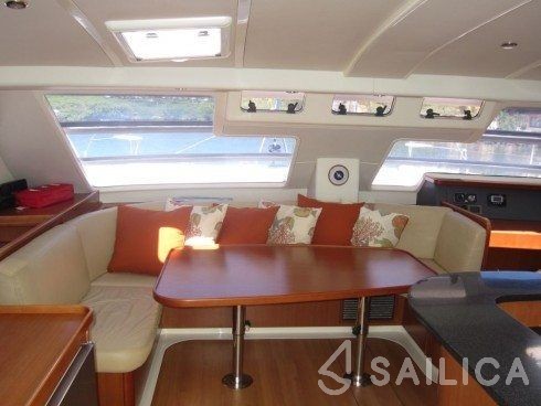 Leopard 46 - Yacht Charter Sailica