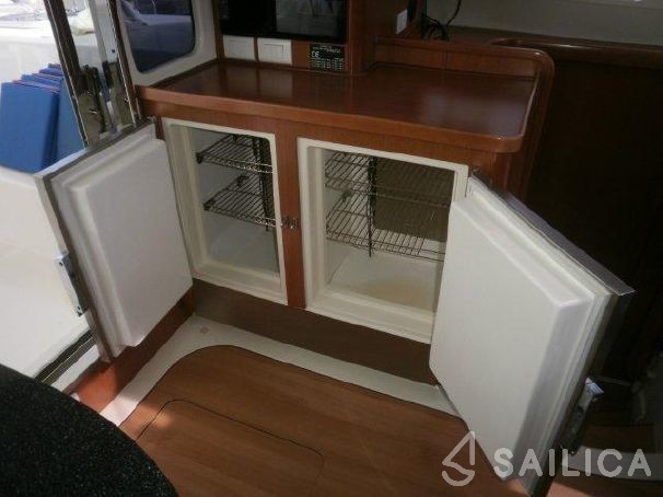 Leopard 46 - Yacht Charter Sailica
