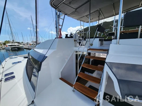 Nautitech 46 - Yacht Charter Sailica