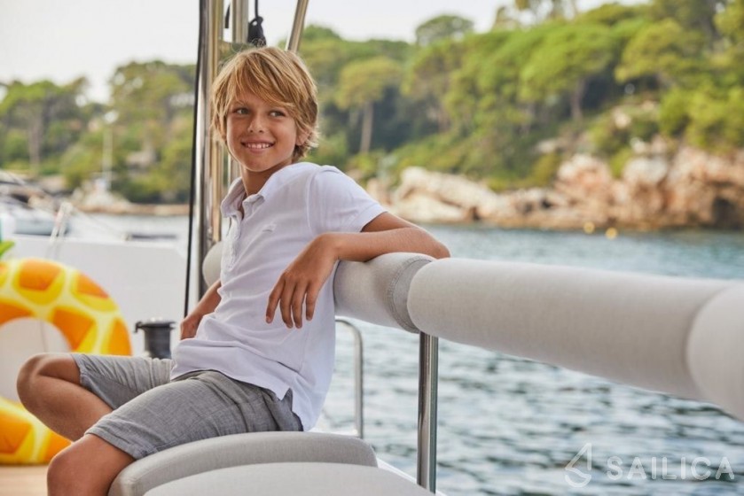 Nautitech 46 - Yacht Charter Sailica