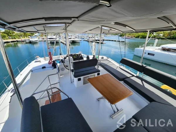 Nautitech 46 - Yacht Charter Sailica
