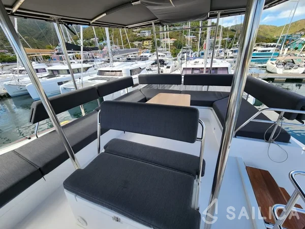 Nautitech 46 - Yacht Charter Sailica