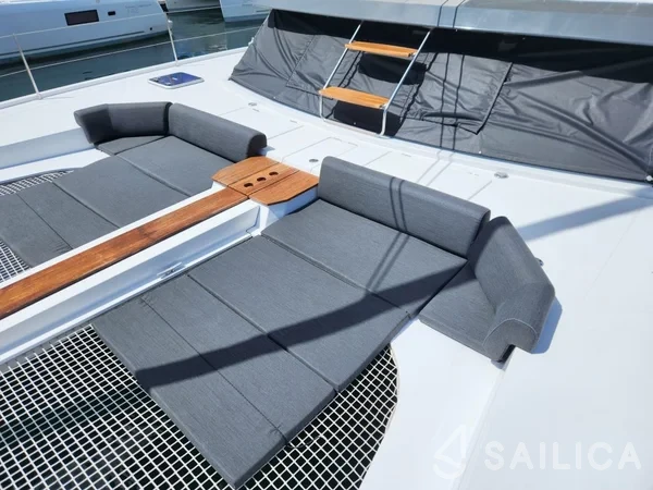 Nautitech 46 - Yacht Charter Sailica