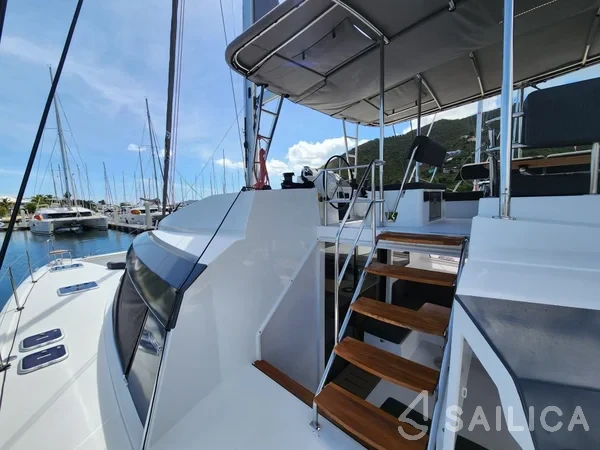 Nautitech 46 - Yacht Charter Sailica