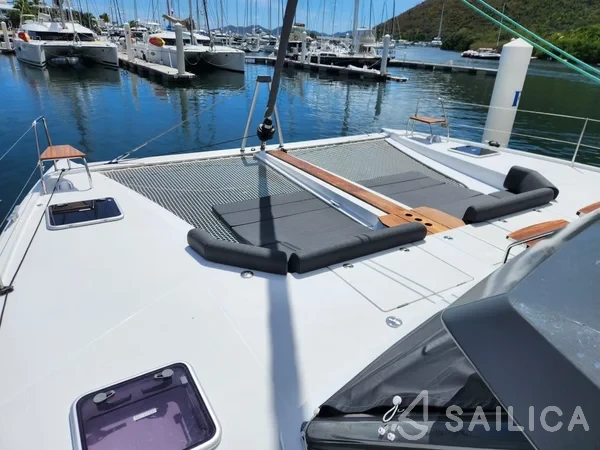 Nautitech 46 - Yacht Charter Sailica