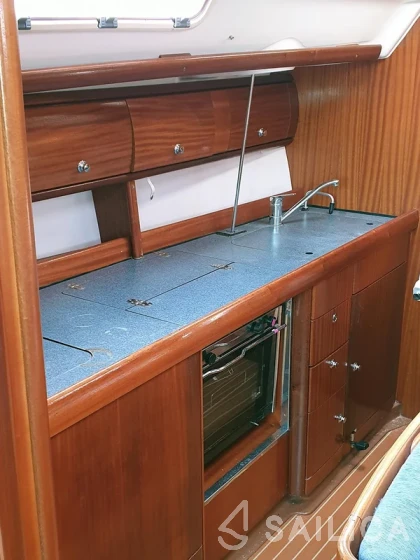 Bavaria 38 Cruiser - Yacht Charter Sailica
