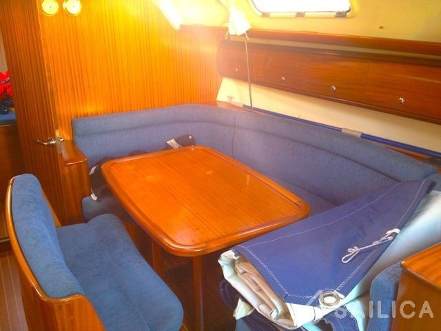 Bavaria 38 Cruiser - Yacht Charter Sailica
