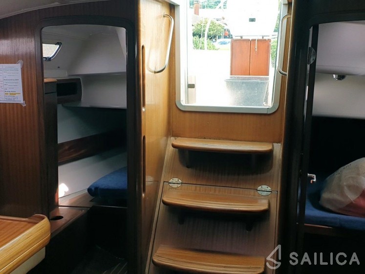 Bavaria 38 Cruiser - Yacht Charter Sailica