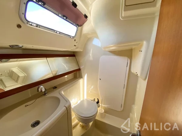 Dufour 325 - Yacht Charter Sailica
