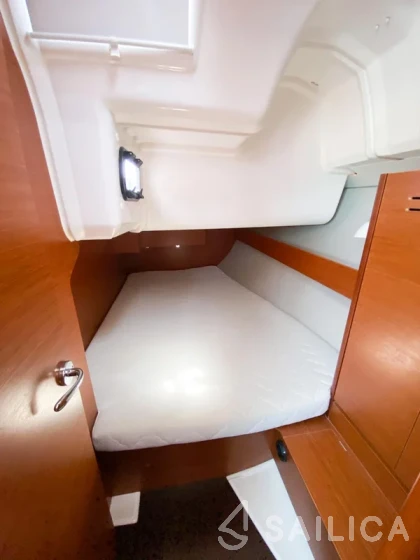 Dufour 382 GL - Yacht Charter Sailica