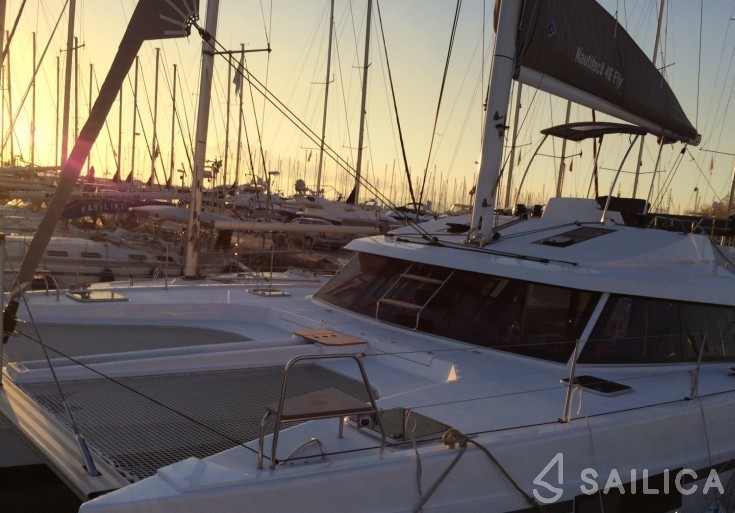 Nautitech 46 Fly - Yacht Charter Sailica