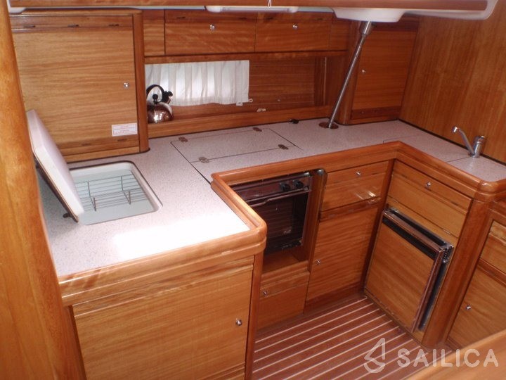 Bavaria 46 Cruiser - Yacht Charter Sailica