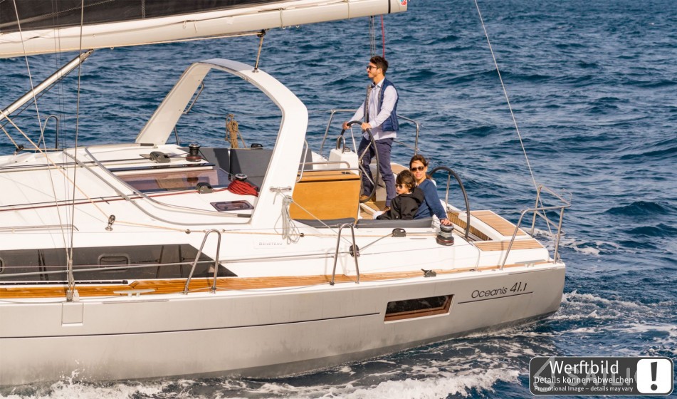 Oceanis 41.1 - Yacht Charter Sailica