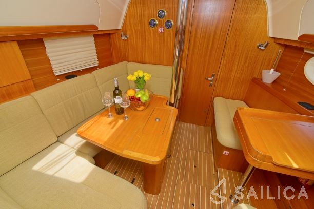 Elan 344 Impression - Yacht Charter Sailica
