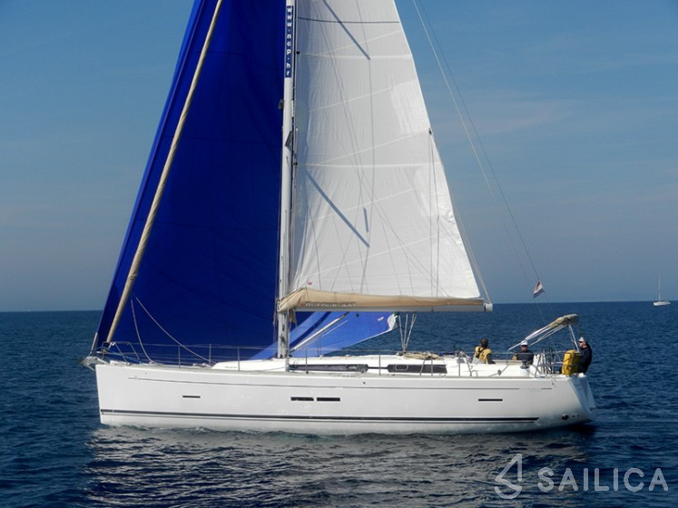 Dufour 445 Grand Large - Yacht Charter Sailica