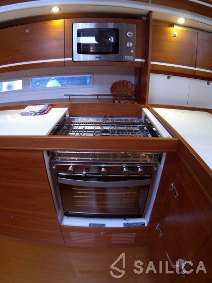 Dufour 445 Grand Large - Yacht Charter Sailica