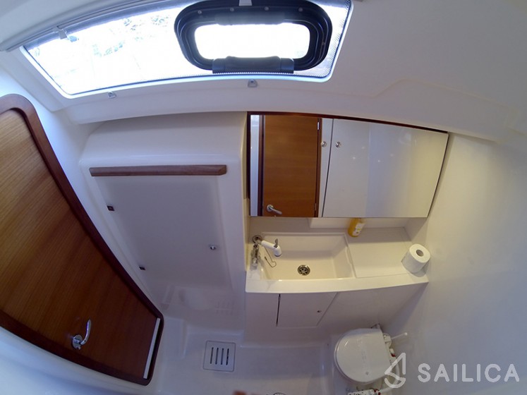 Dufour 445 Grand Large - Yacht Charter Sailica