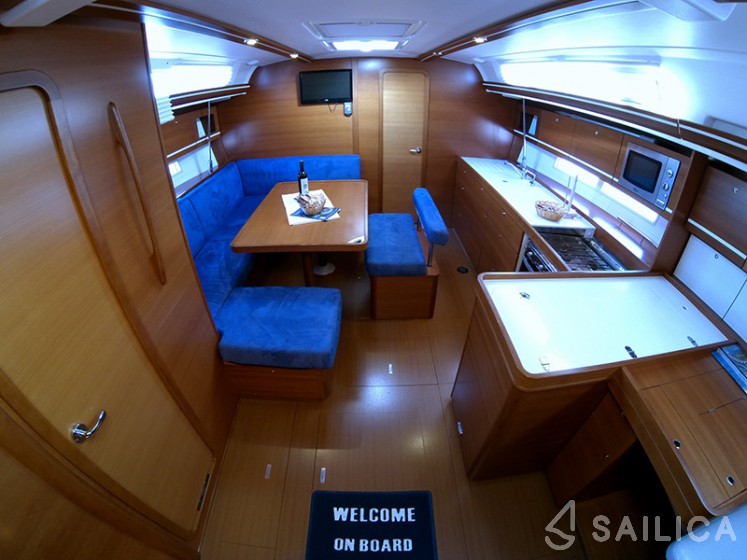 Dufour 445 Grand Large - Yacht Charter Sailica