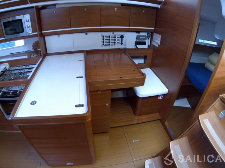 Dufour 445 Grand Large - Yacht Charter Sailica