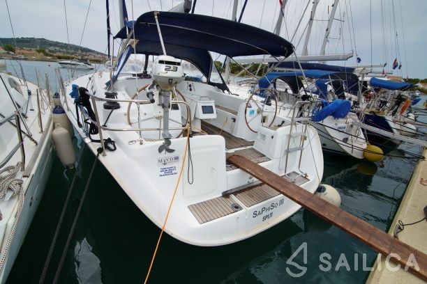Cyclades 50.5 - Yacht Charter Sailica