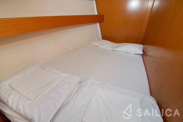 Cyclades 50.5 - Yacht Charter Sailica