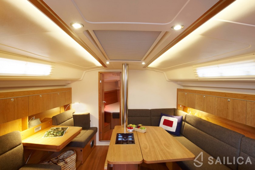 Hanse 415 - Yacht Charter Sailica