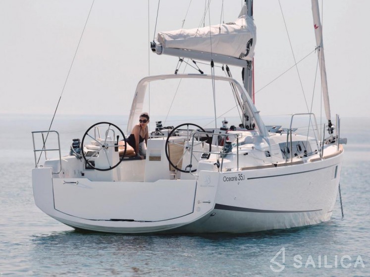 Oceanis 35.1 - Yacht Charter Sailica