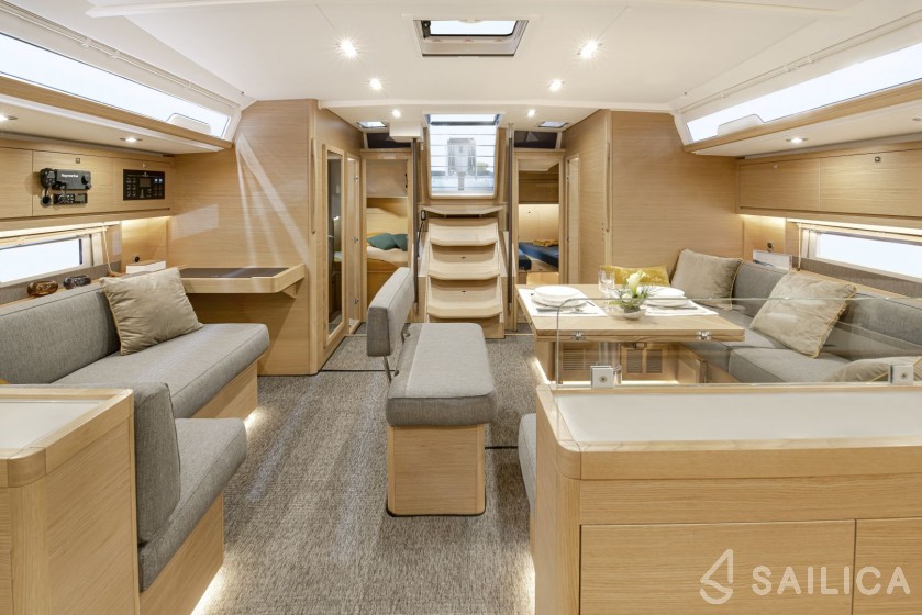 Dufour 530 Smart Electric 6 + 1 cab. - Yacht Charter Sailica