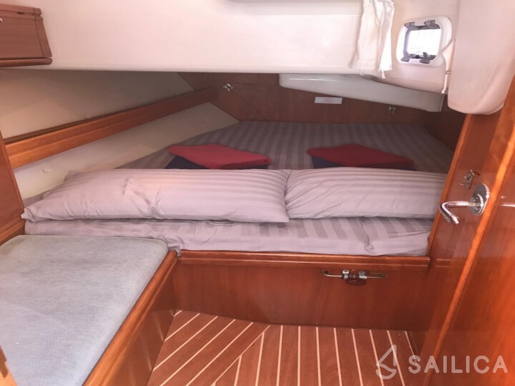 Bavaria 40 Cruiser - Yacht Charter Sailica