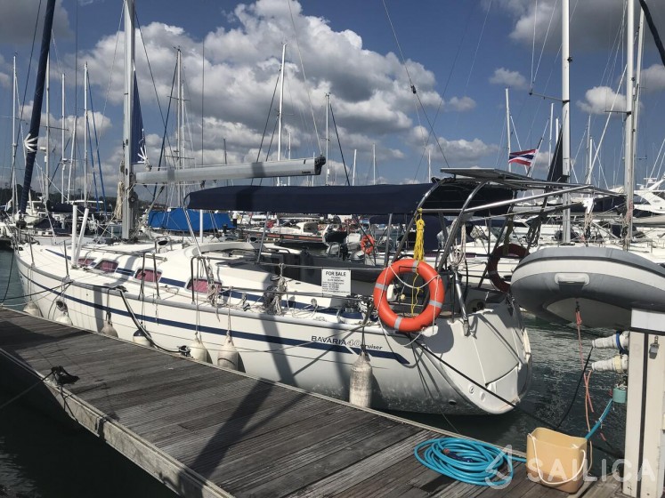 Bavaria 40 Cruiser - Yacht Charter Sailica