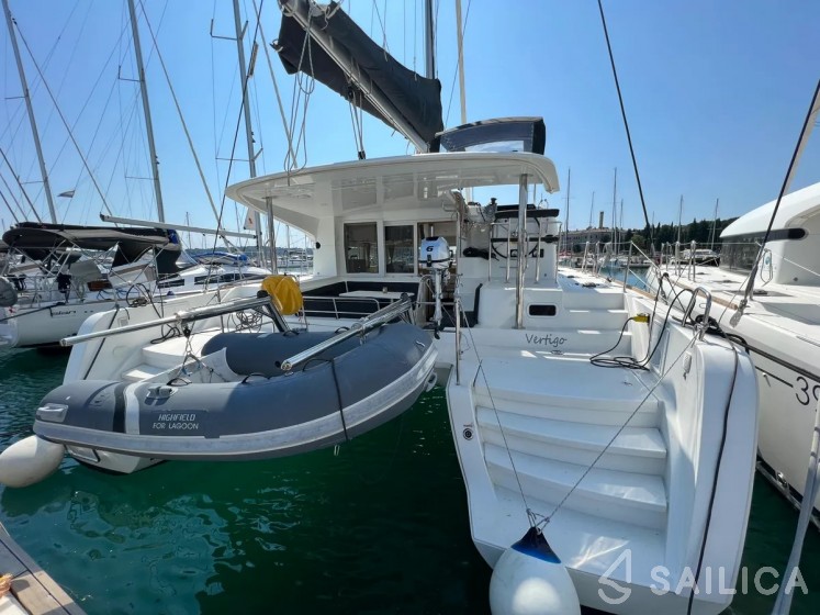 Lagoon 39 - Yacht Charter Sailica