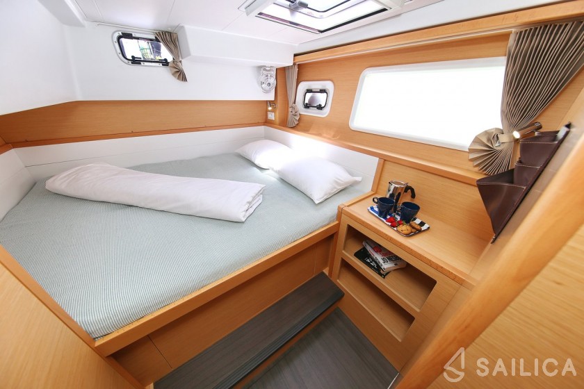Lagoon 39 - Yacht Charter Sailica
