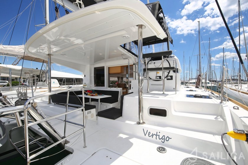Lagoon 39 - Yacht Charter Sailica