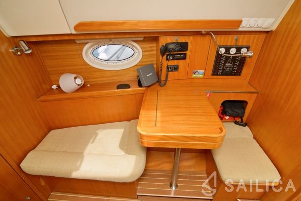 Elan 344 Impression - Yacht Charter Sailica
