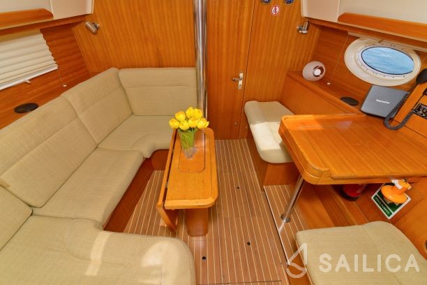 Elan 344 Impression - Yacht Charter Sailica