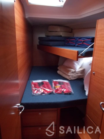 Dufour 460 GL - Yacht Charter Sailica