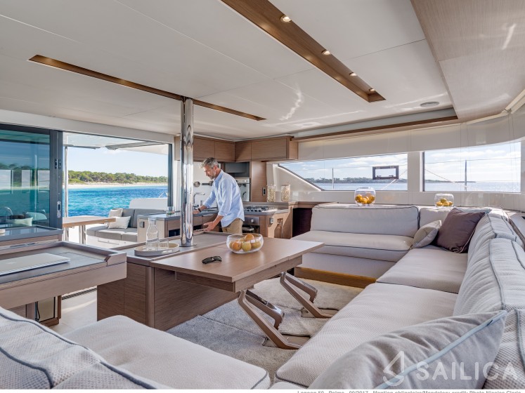 Lagoon 50 - Yacht Charter Sailica