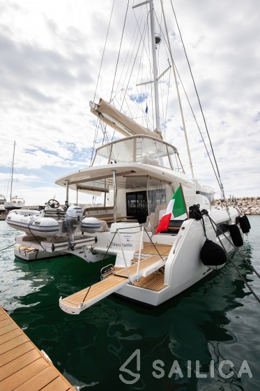 Lagoon 50 - Yacht Charter Sailica