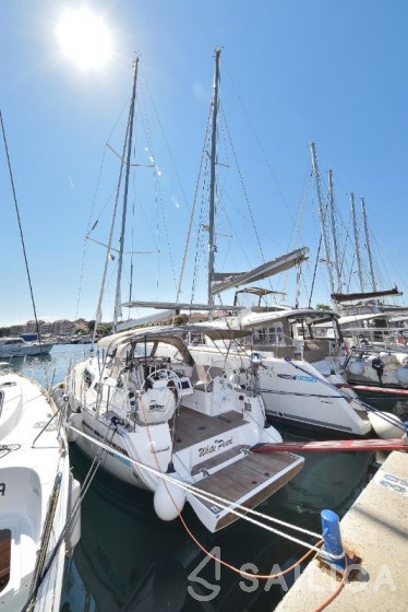 Bavaria 37 Cruiser - Yacht Charter Sailica