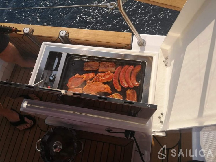 Elan Impression 40.1 - Yacht Charter Sailica