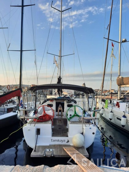 Elan Impression 40.1 - Yacht Charter Sailica