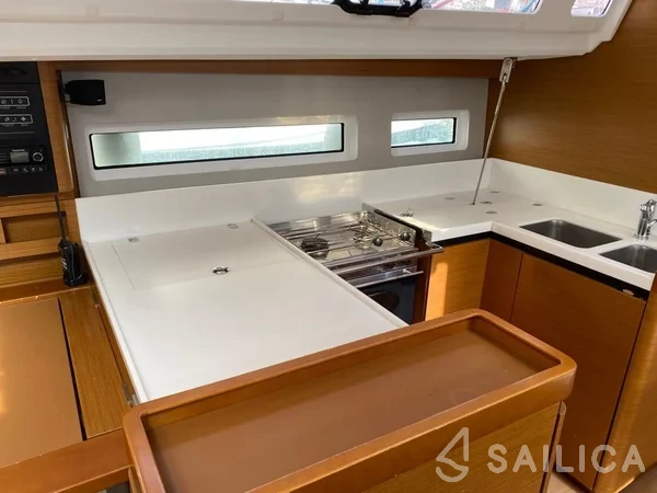 Sun Odyssey 440 - Yacht Charter Sailica