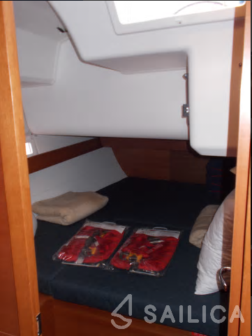 Dufour 460 GL - Yacht Charter Sailica