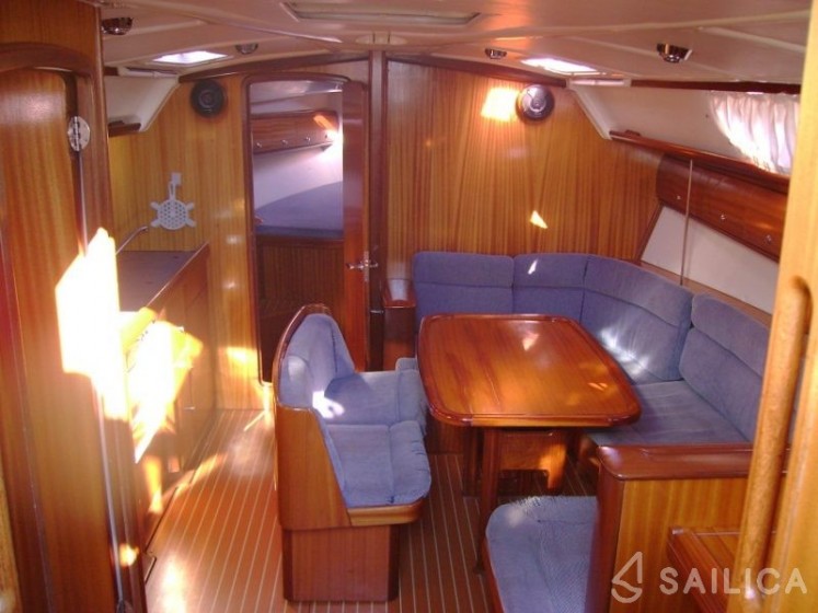 Bavaria 41 - Yacht Charter Sailica