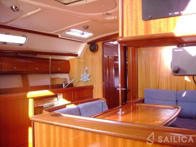 Bavaria 41 - Yacht Charter Sailica